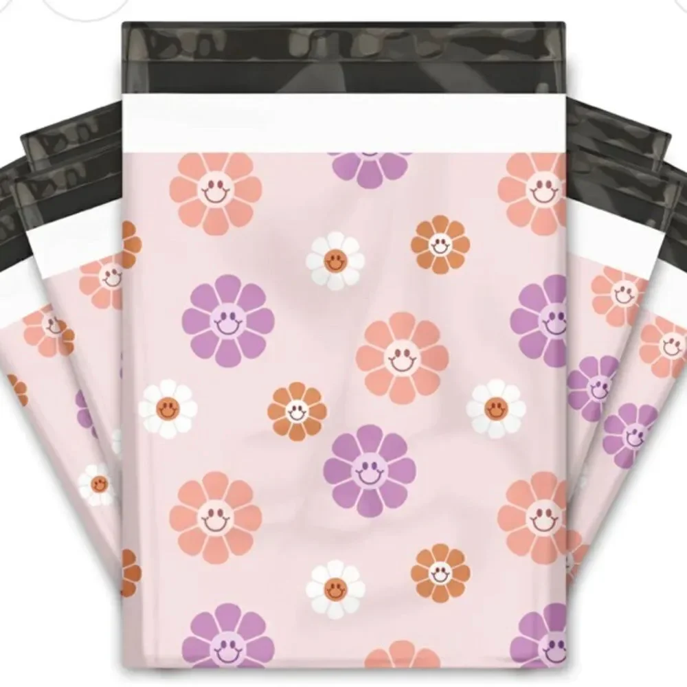 Poly Mailers 14.5x19 10x13 sizes 40 poly mailers 40 stickers
